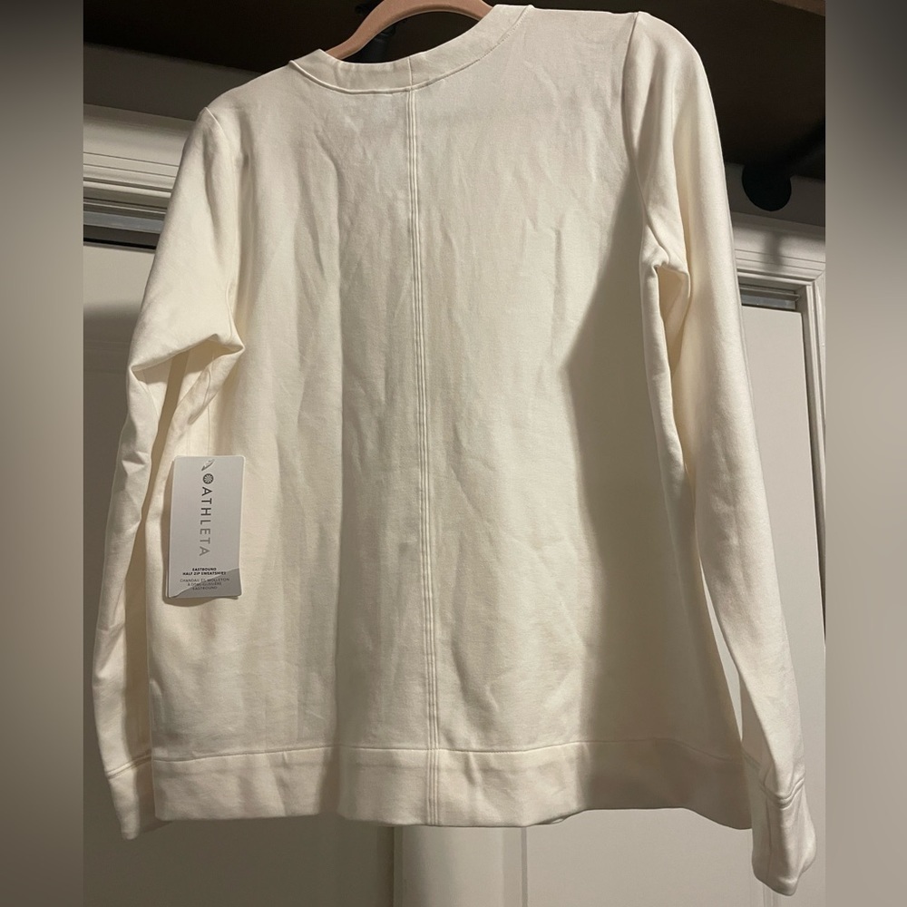 NWT. Athleta White. Long Sleeve Top Size Small with Half- Zipper - Picture 2 of 6